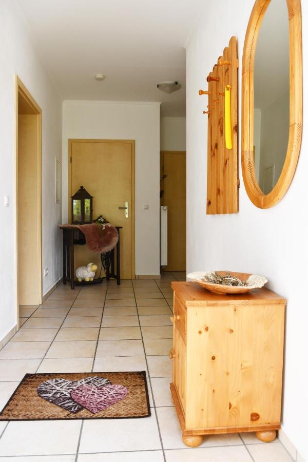 Ettringen  Ferienwohnung Bellerbergblick מראה חיצוני תמונה